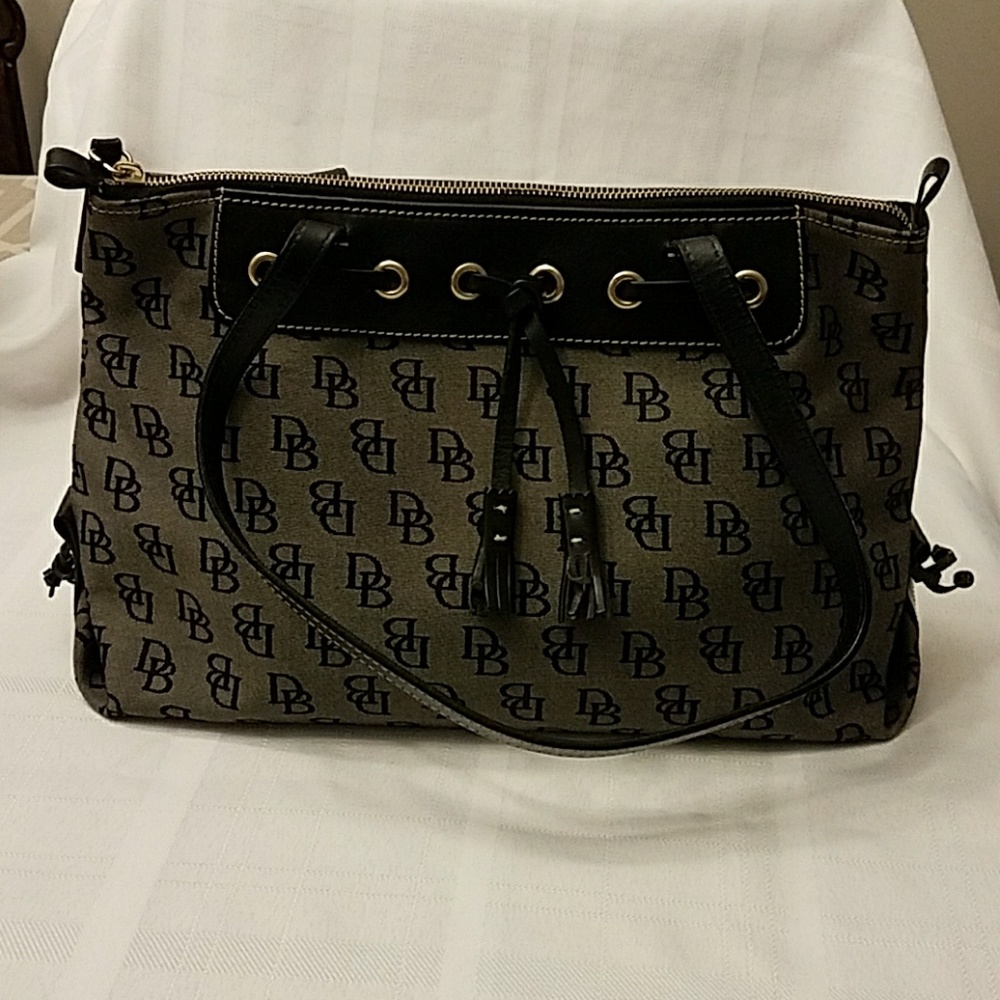 Dooney & Bourke tote bag